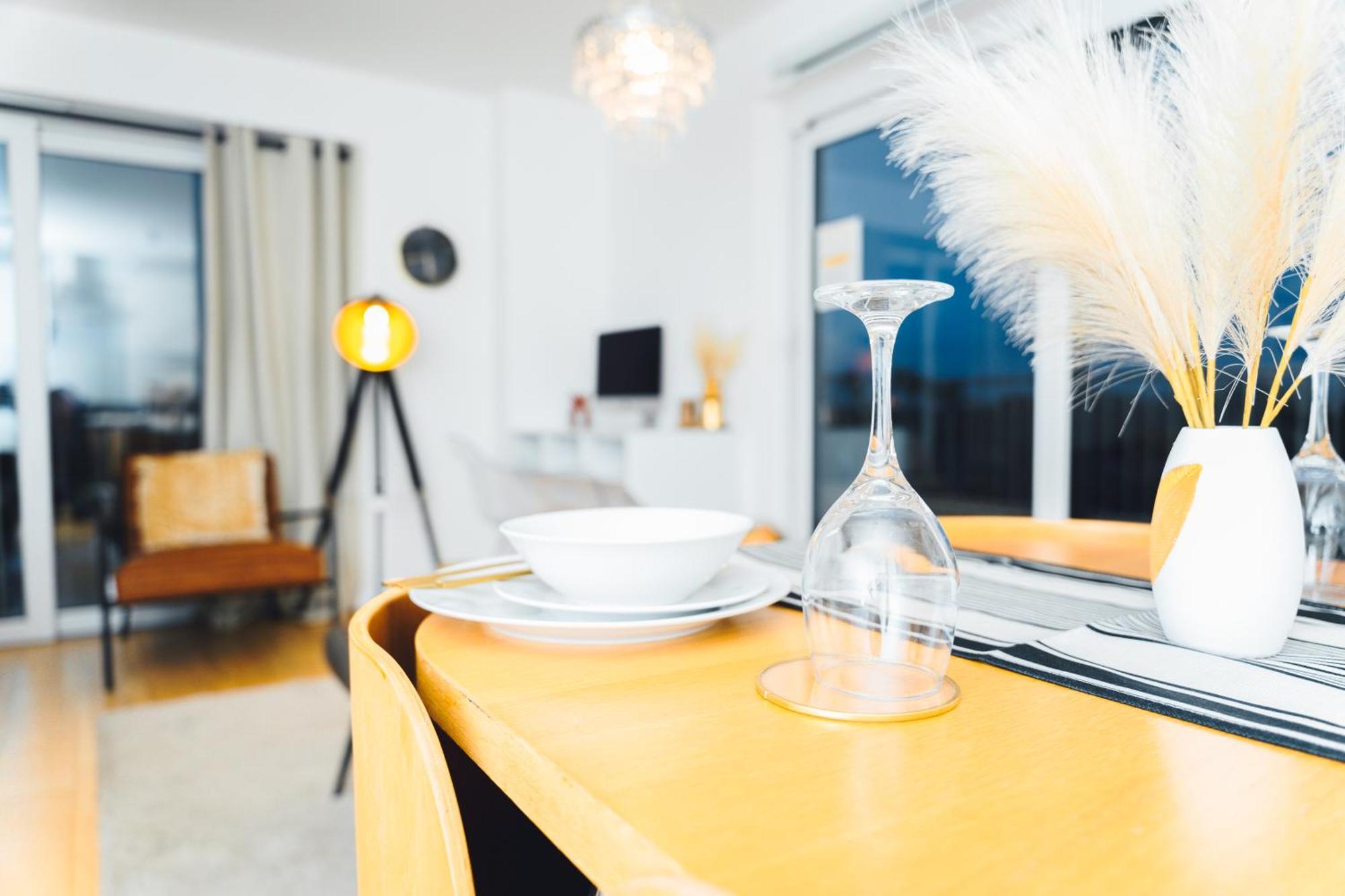 Unique Sky View -2 Bed Appartement Londen
