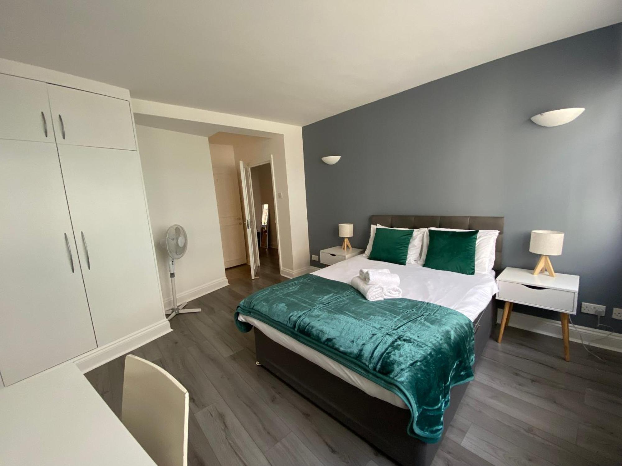 Apartment Stylish Escape London