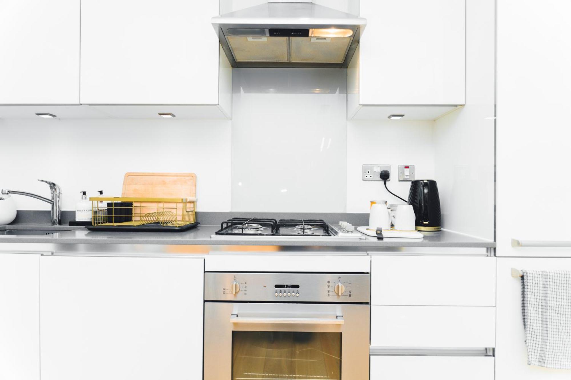 Unique Sky View -2 Bed Londen