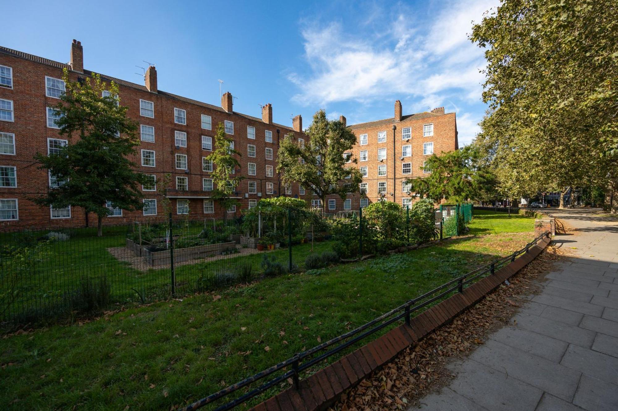 Apartment Cosy 4-bedroom Next To Borough London