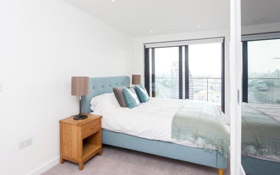 Leilighet Stunning 2 Bed - Canary Wharf *