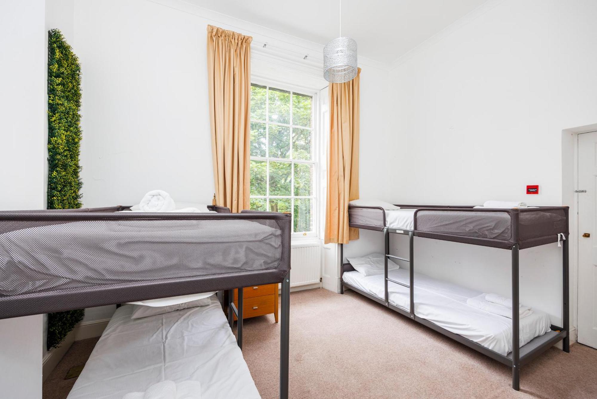 Mansion House With Spacious Close To Excel And Canarywharf Aparthotel