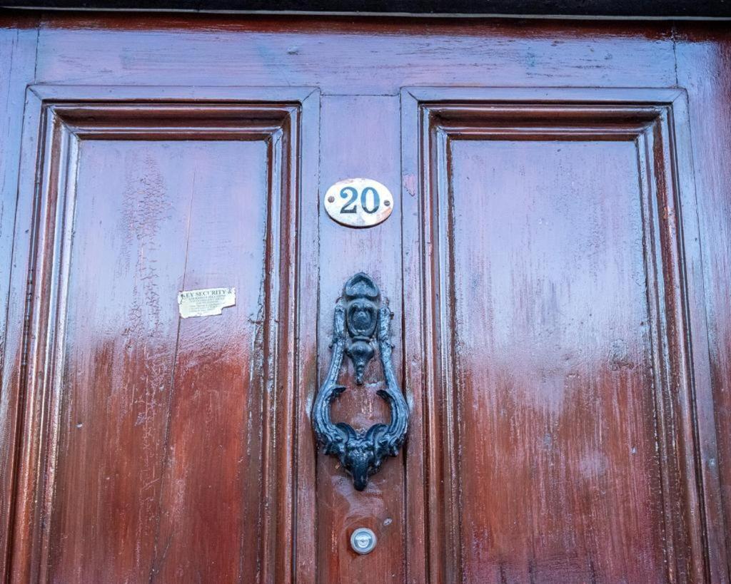 Spacious 2 Bedroom Flat London