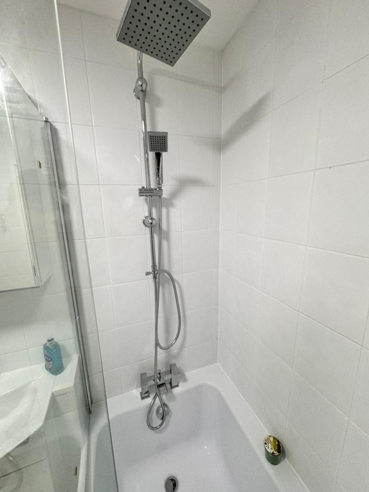 Luxury 2 Bhk In Canary Wharf Appartement *