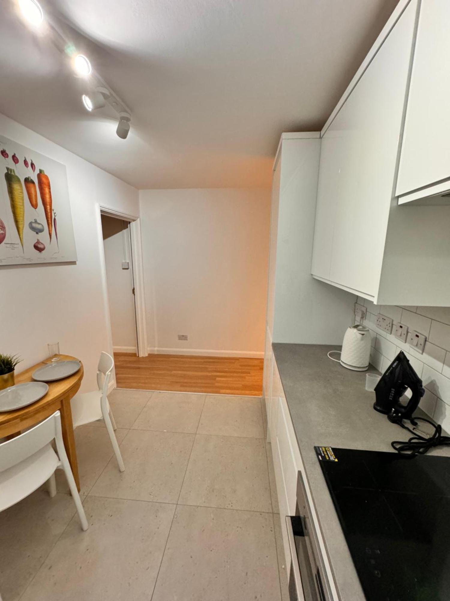 Appartement Luxury 2 Bhk In Canary Wharf Londen