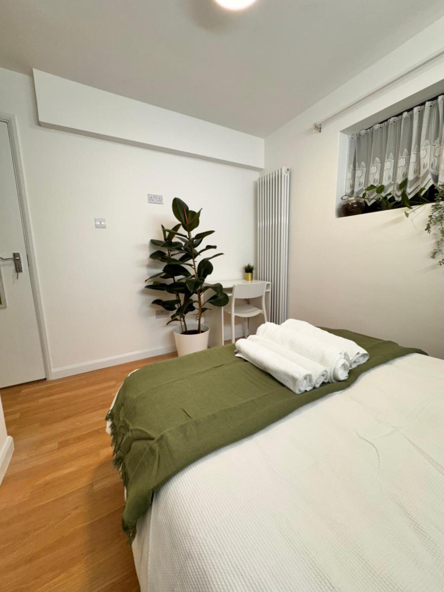 Luxury 2 Bhk In Canary Wharf Appartement Londen