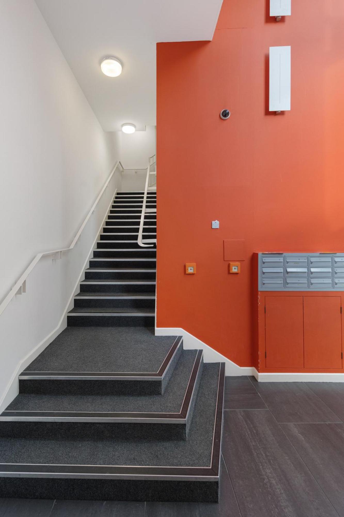 Lift & Free Parking, Modern 1 Bed Flat In Shoreditch Next To Train Station * Londen