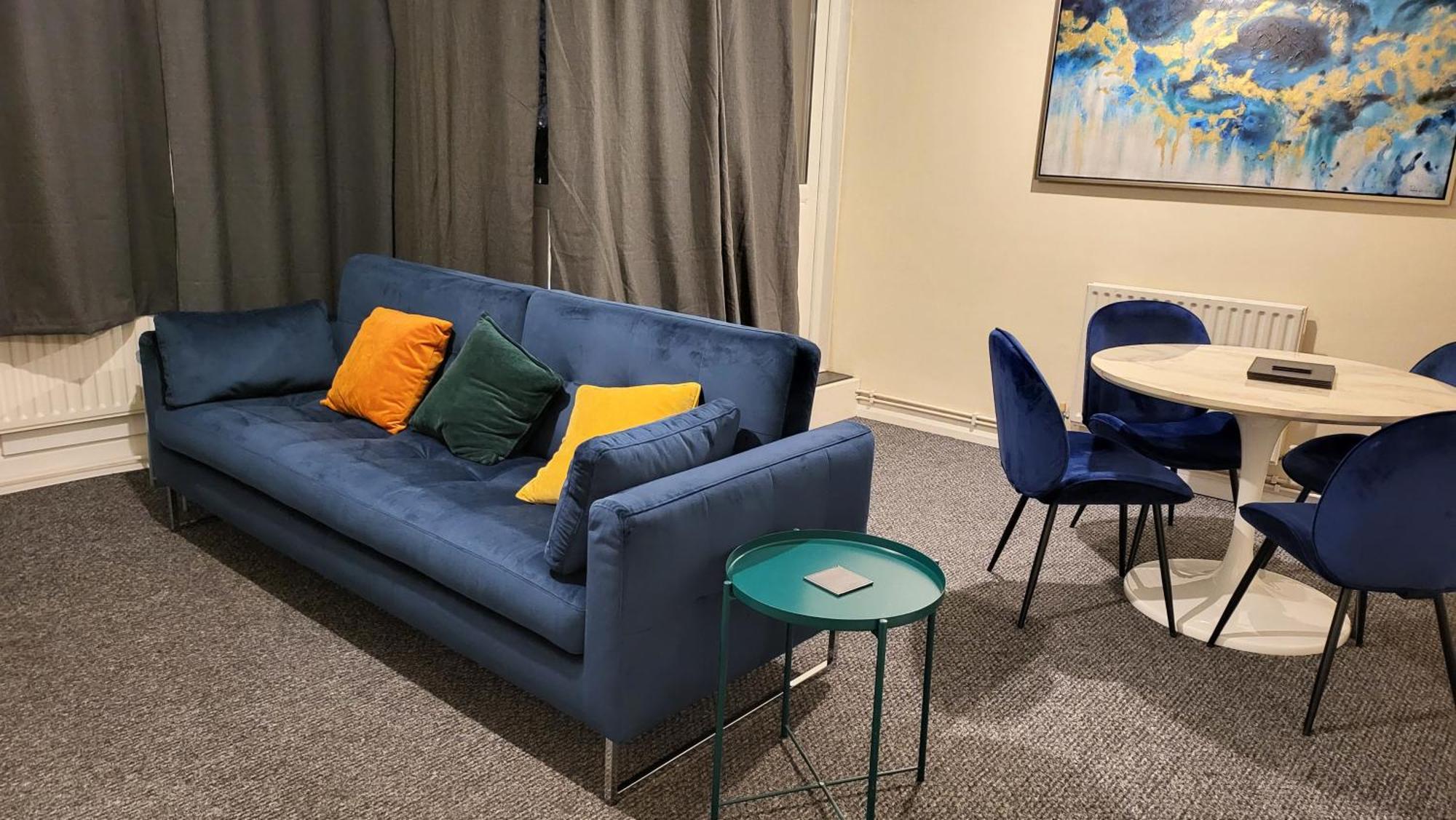 Garland Modern Spacious Flat, * Londen