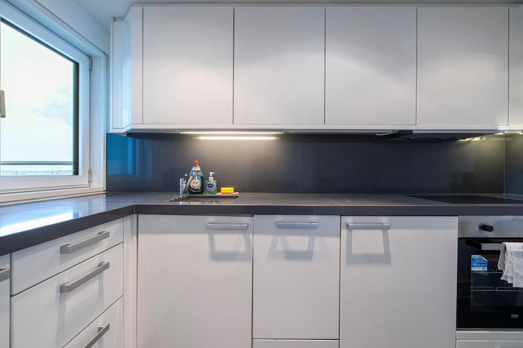 Apartment Borough Flat With Views By Underthedoormat