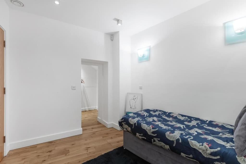 Bank/monument Apartment London