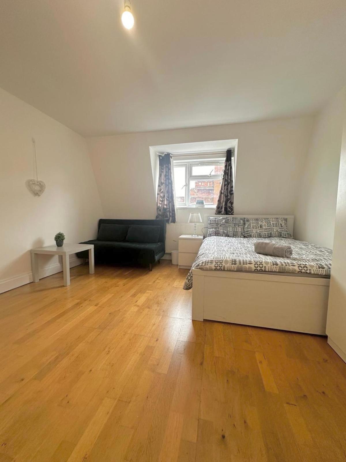 Homestay Cozy In Whitechapel!