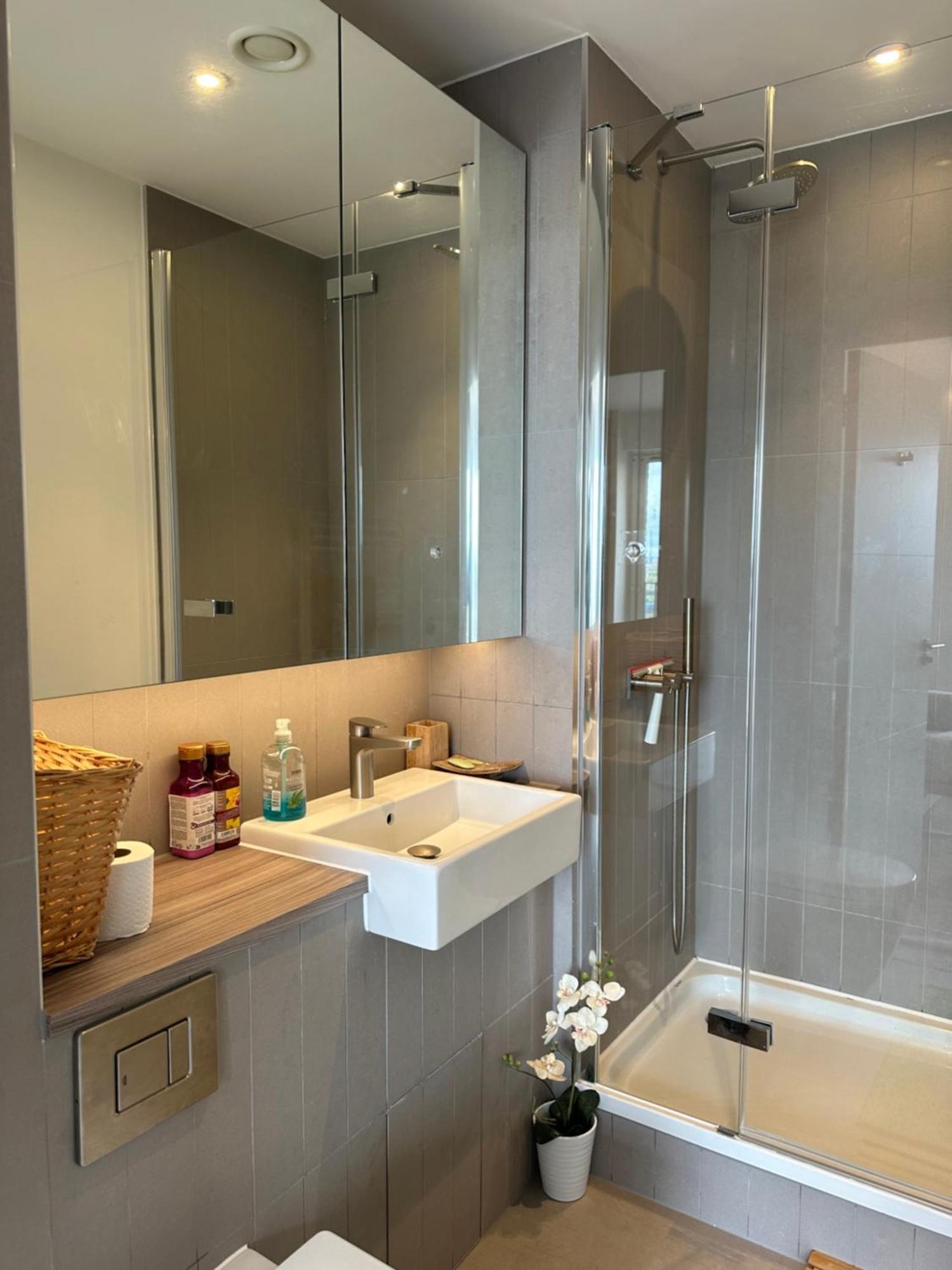 Luxury 3 Bedroom Flat In Stratford, Leilighet