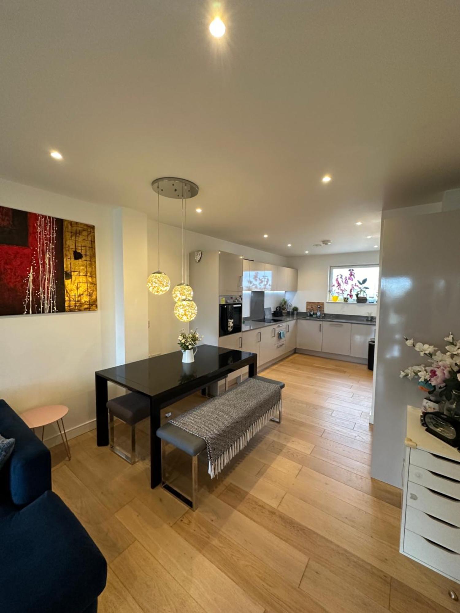 Luxury 3 Bedroom Flat In Stratford, * London