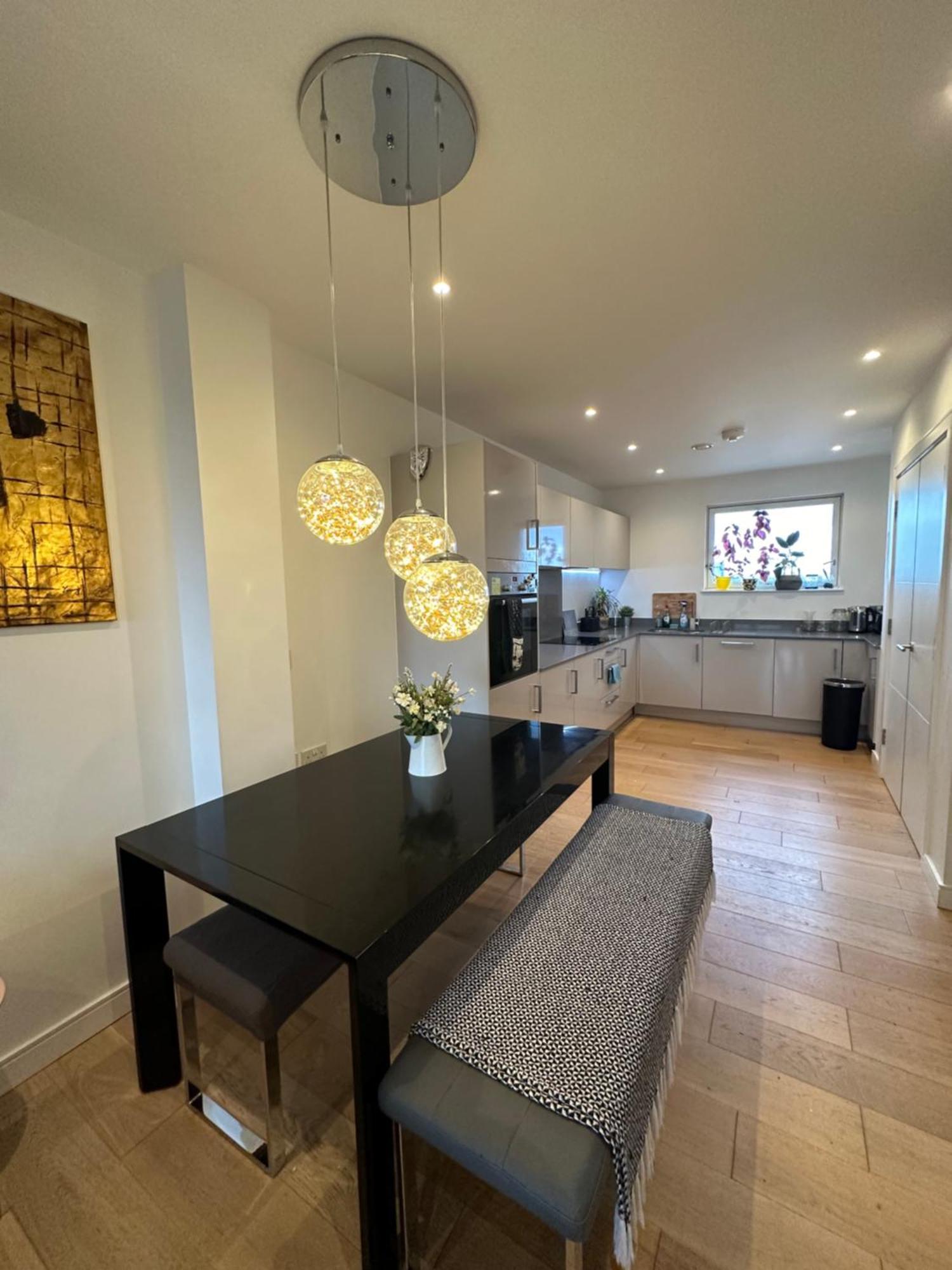 Luxury 3 Bedroom Flat In Stratford, Leilighet