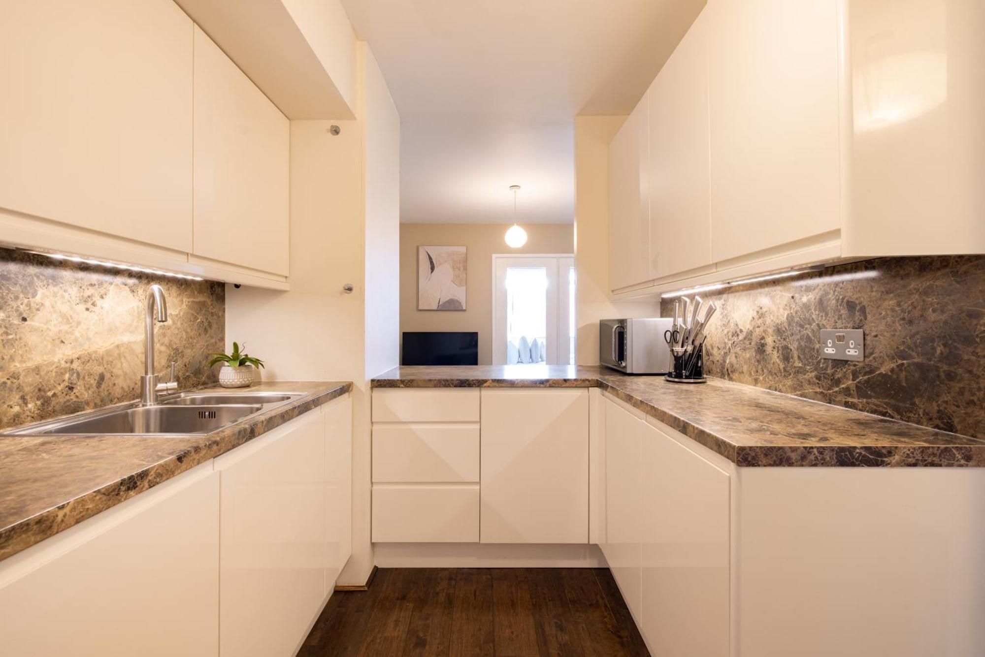 The Clerkenwell Collection - Dnu