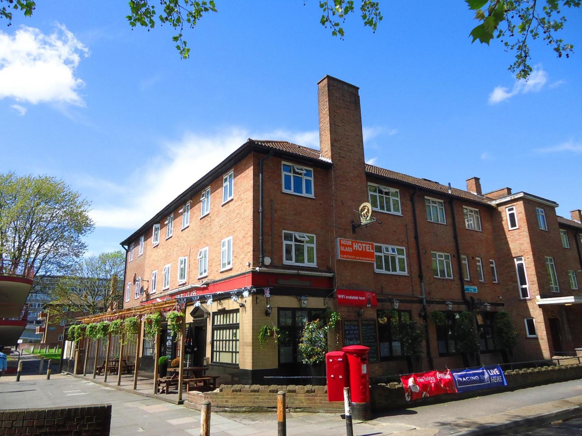 Gasthof Hour Glass London