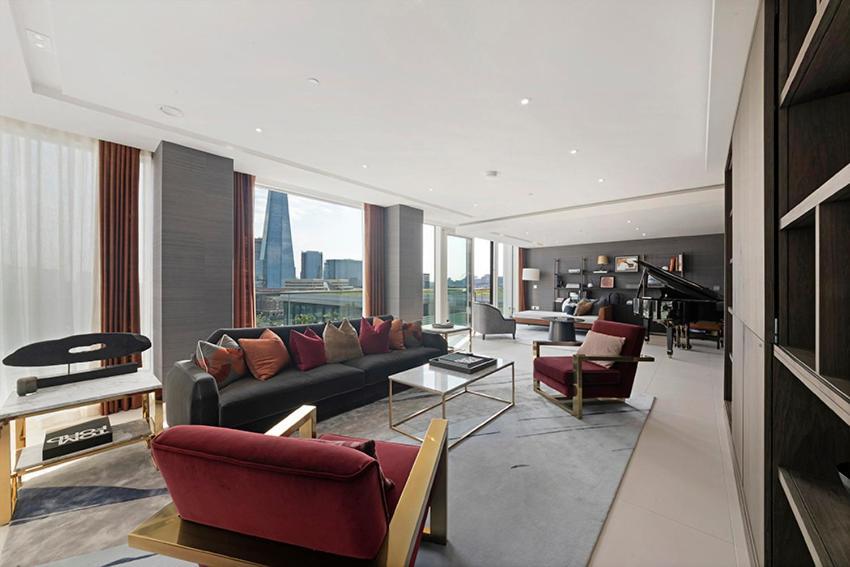 River Thames Duplex Penthouse London
