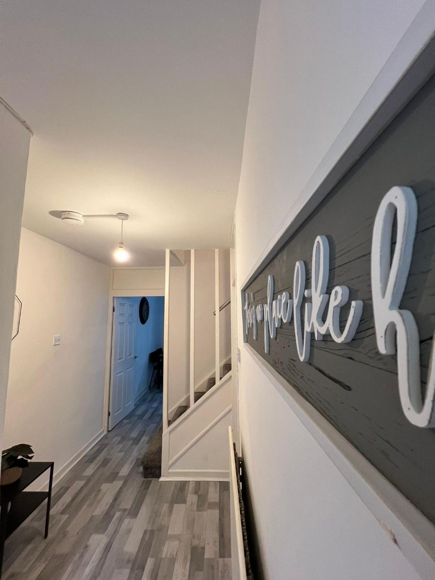 Apartment 2 Bed Flat In Canary Wharf