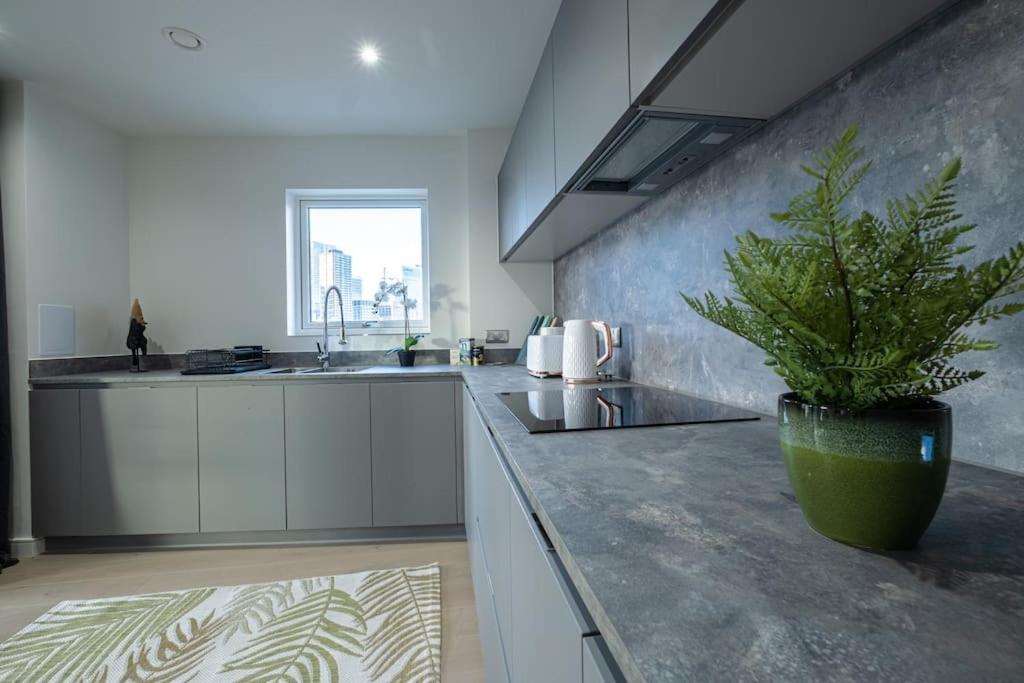 Appartement Luxury Penthouse In Canary Wharf - 3 Bedroom / 2 Bathroom *