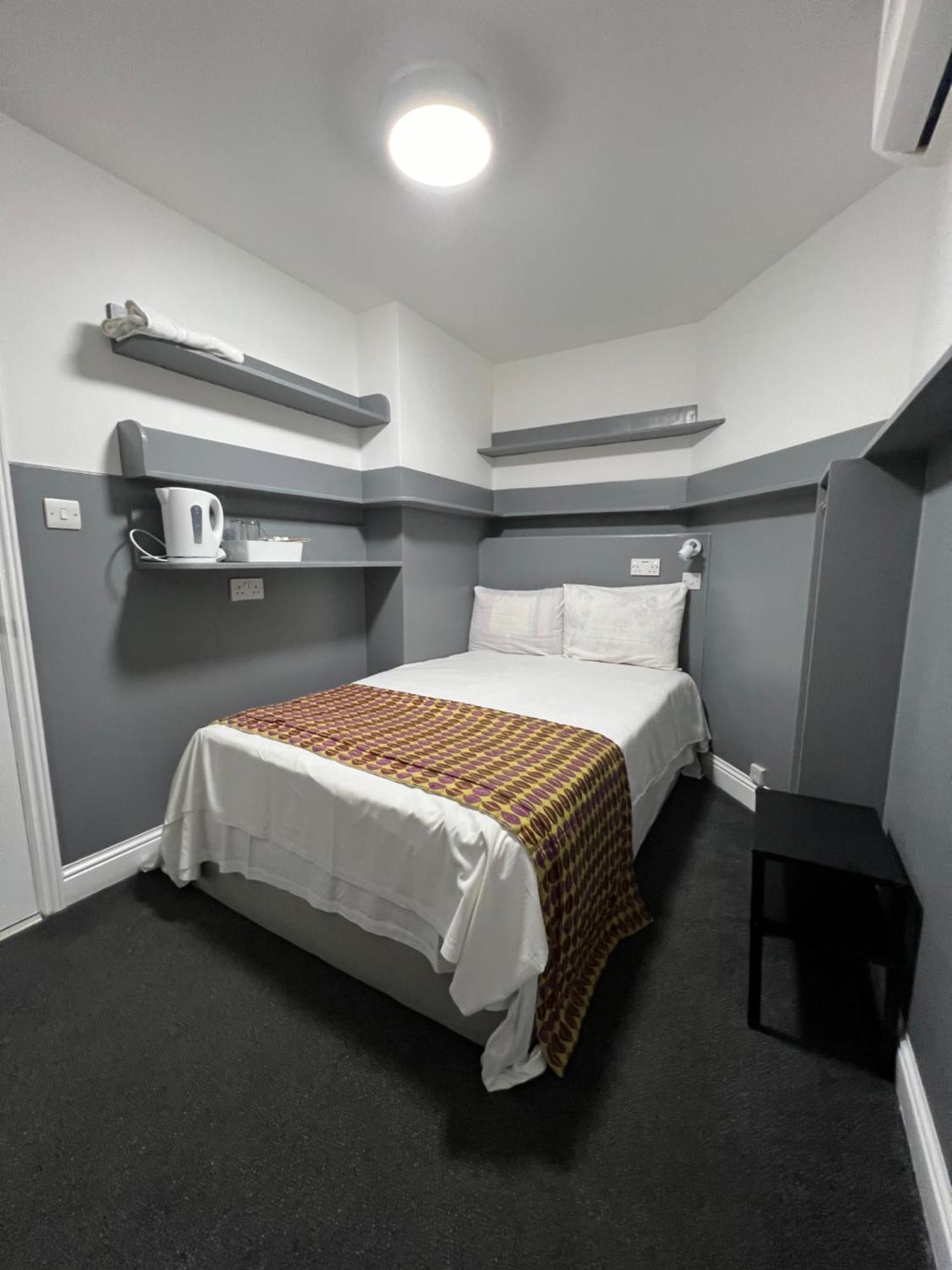 Plaza Hotel London