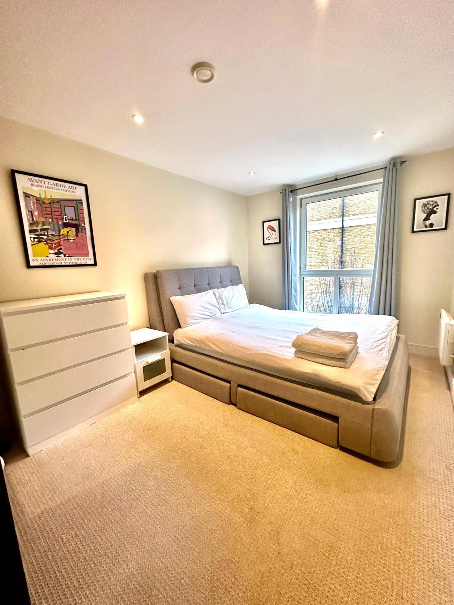 Modern 1 Bedroom Moments From Shoreditch Appartement *