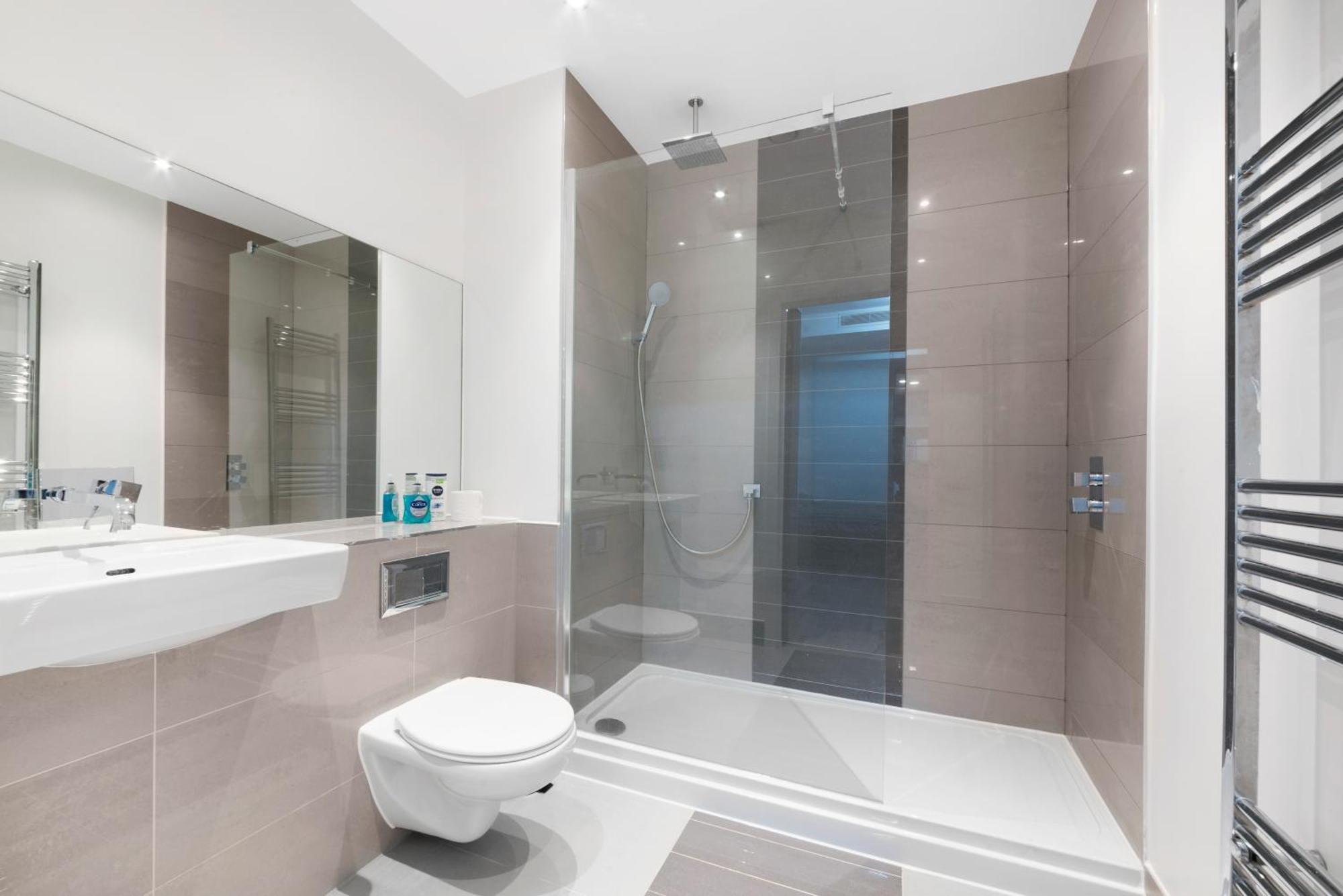 Riverside 2 Bedroom Stratford