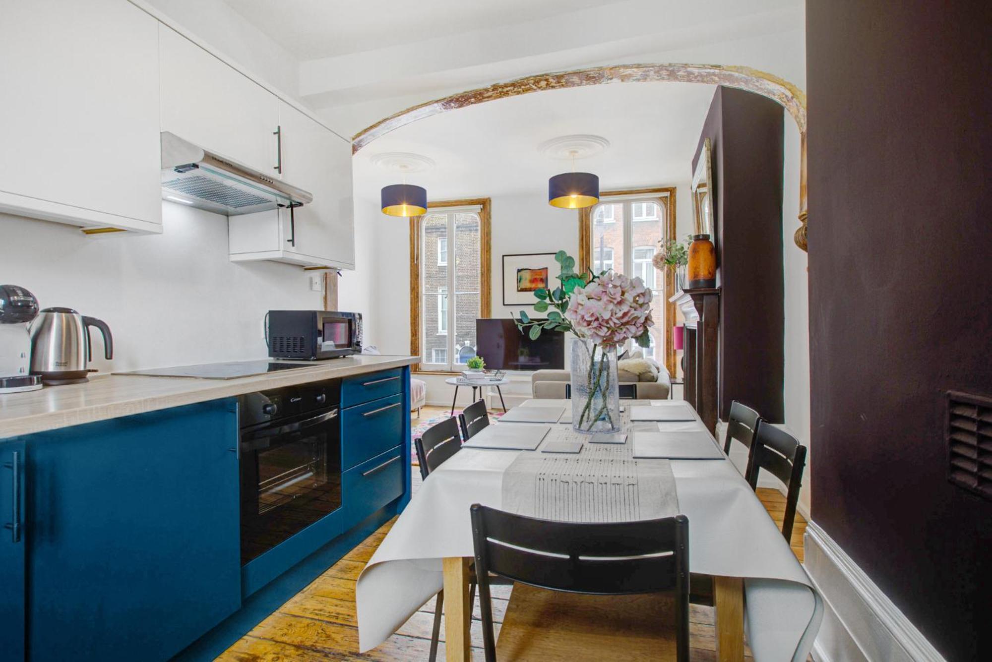 Elegant Georgian 3 Bedroom Townhouse In The Heart Of Ideal For Families And Large Group Bookings * Londres