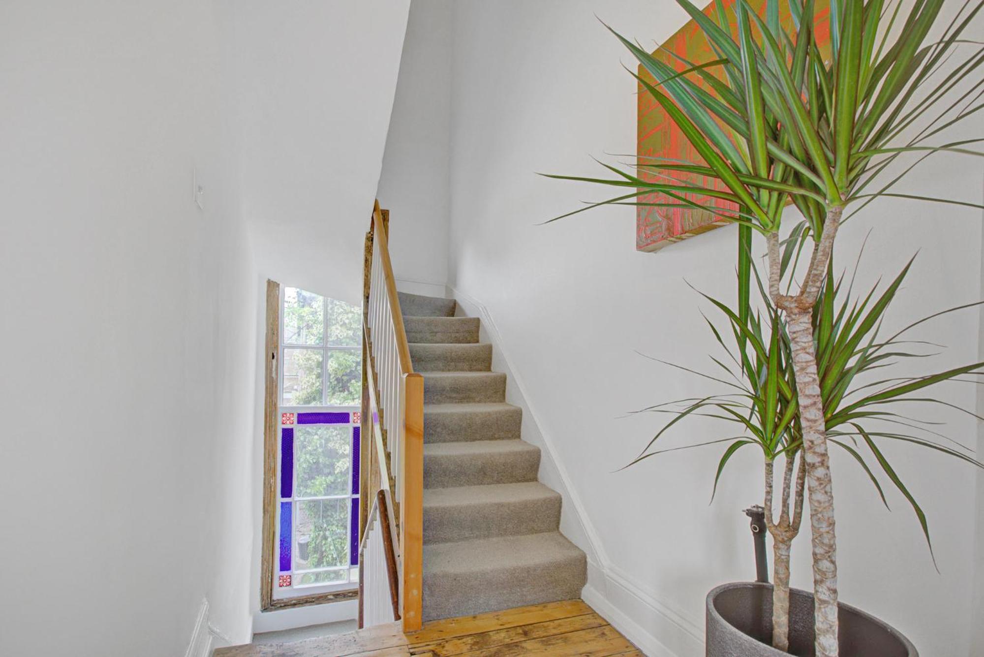 Elegant Georgian 3 Bedroom Townhouse In The Heart Of Ideal For Families And Large Group Bookings Apartamento