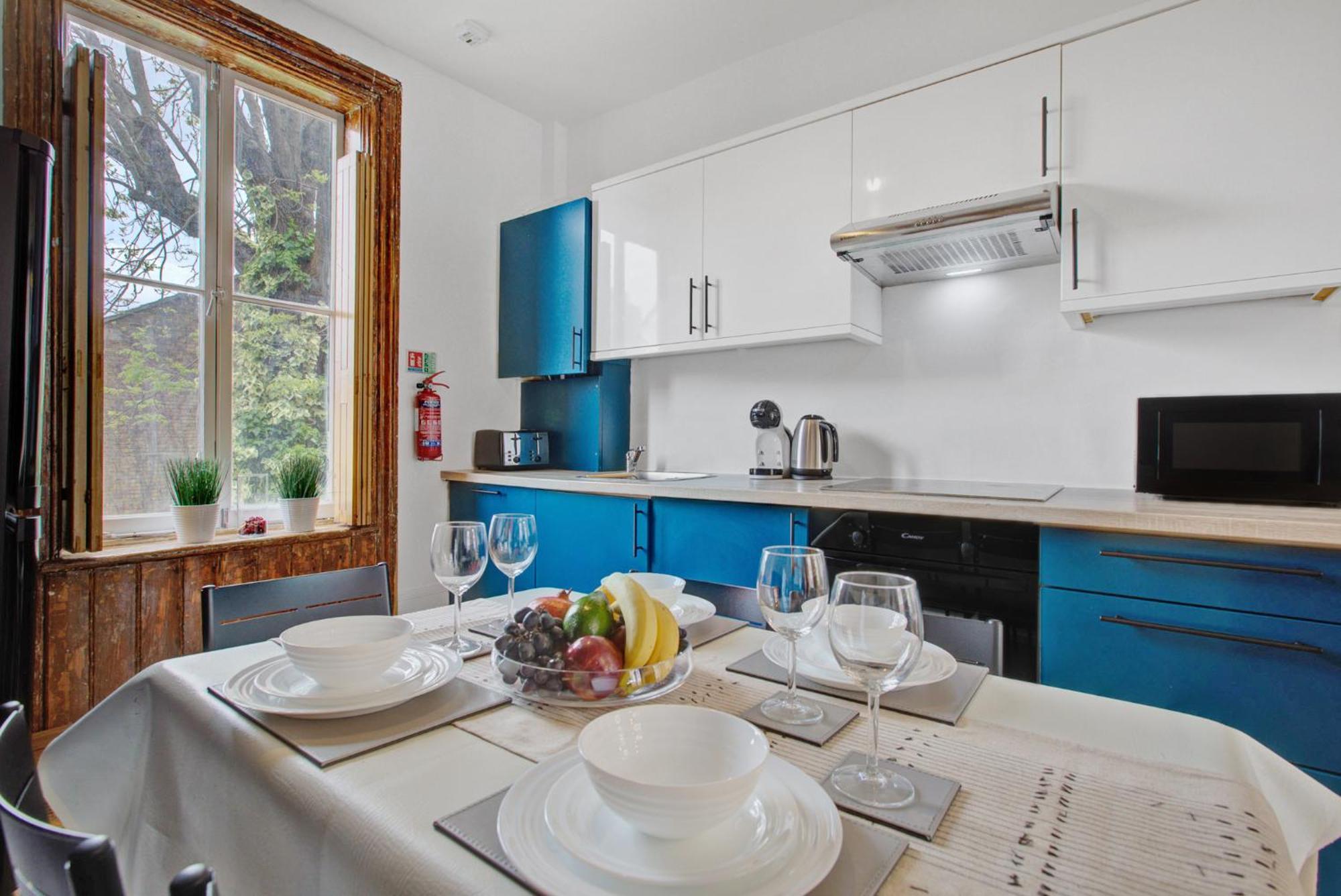 Apartamento Elegant Georgian 3 Bedroom Townhouse In The Heart Of Ideal For Families And Large Group Bookings *
