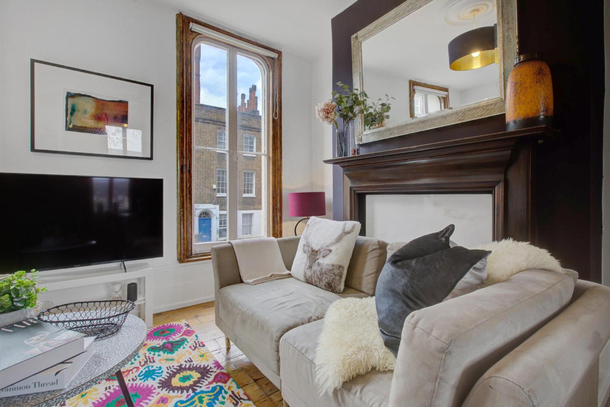 Apartamento Elegant Georgian 3 Bedroom Townhouse In The Heart Of Ideal For Families And Large Group Bookings
