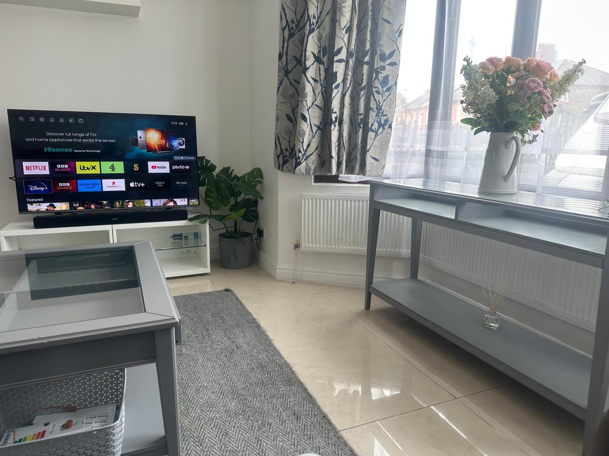 Holiday home 5 Bedroom House Se6 *