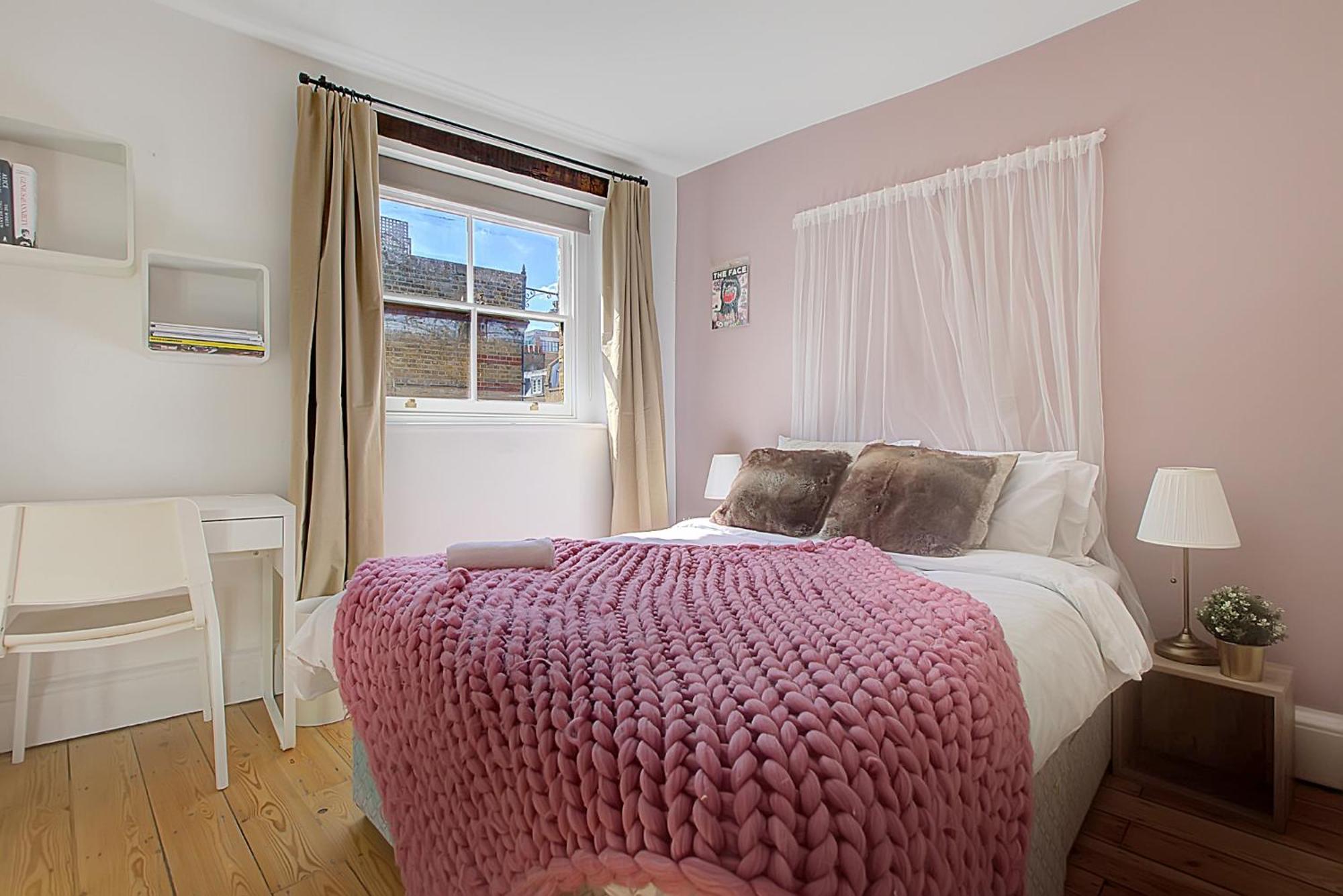 Old Street Iconic Warehouse Style 4 Bedroom 2 Bath House Prime Location