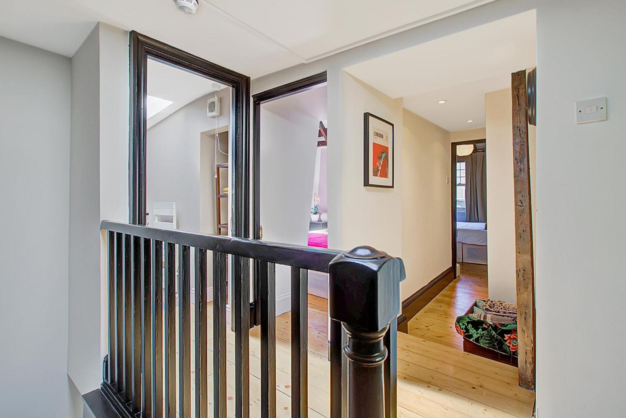 Old Street Iconic Warehouse Style 4 Bedroom 2 Bath House Prime Location Leilighet *