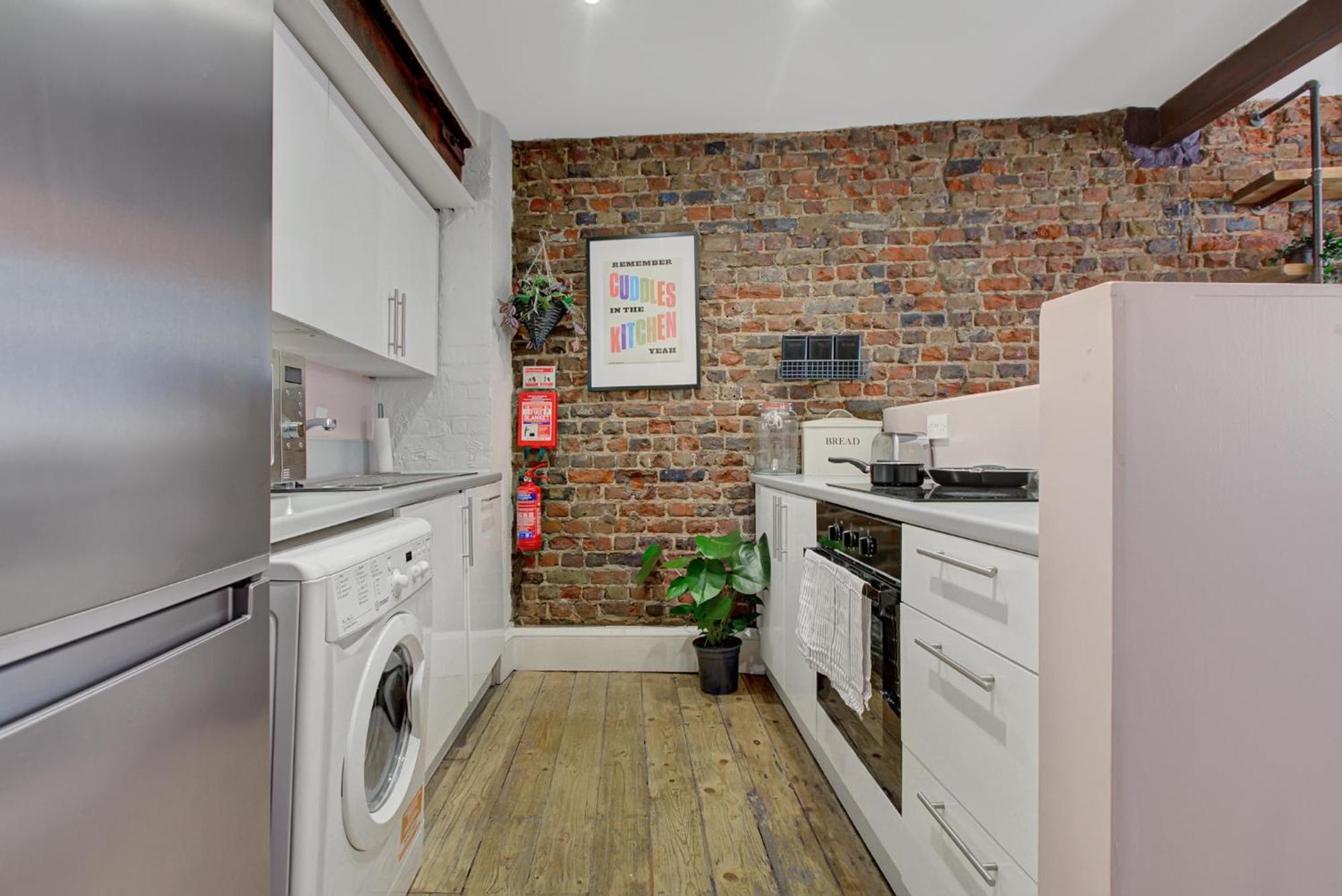 Old Street Iconic Warehouse Style 4 Bedroom 2 Bath House Prime Location London