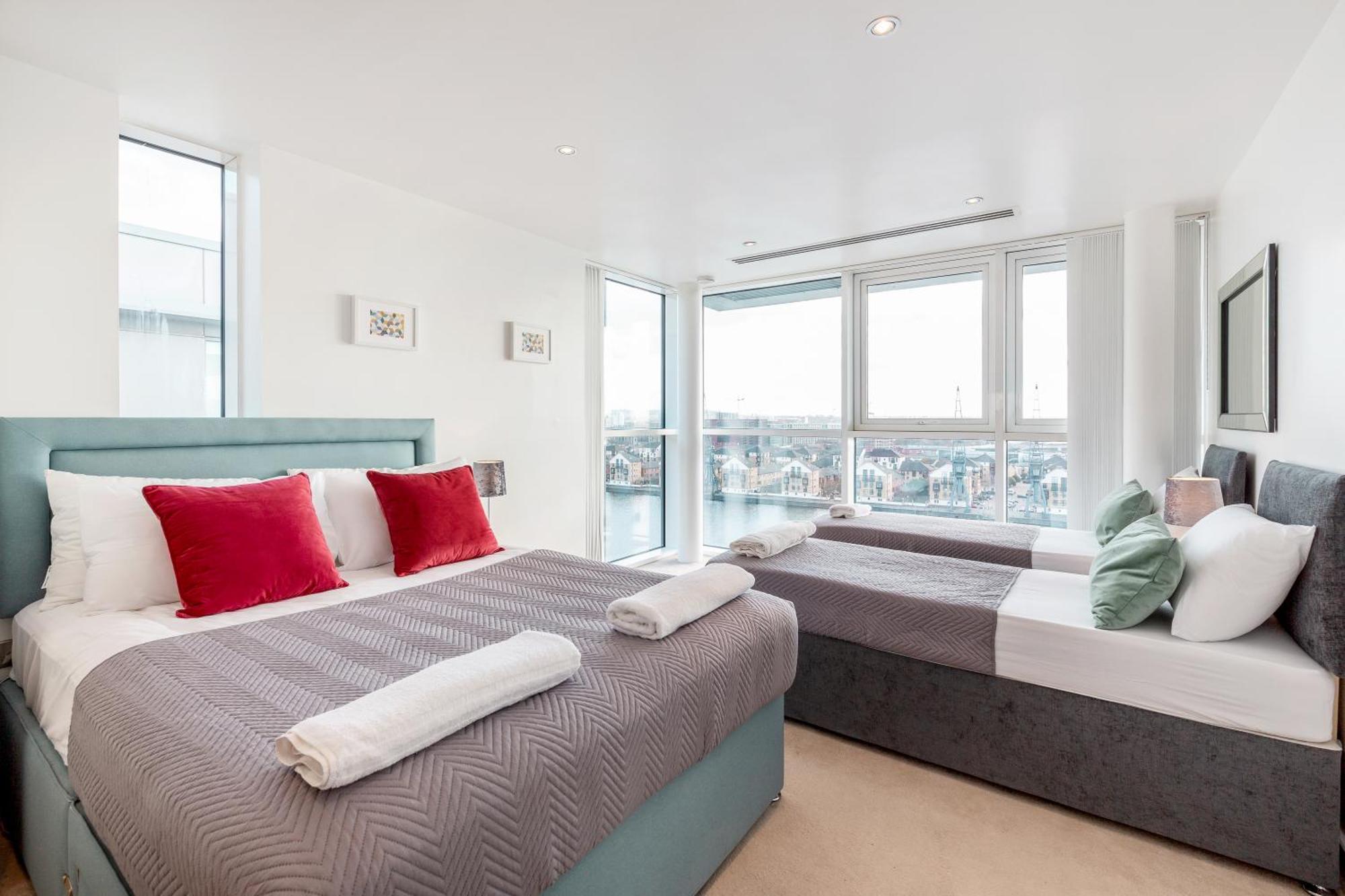 Apartment Excel Dock *