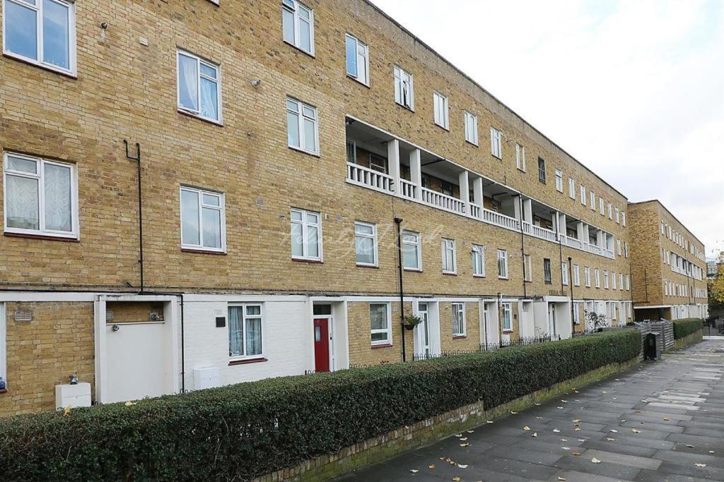 Ensuite Flat Apartment London