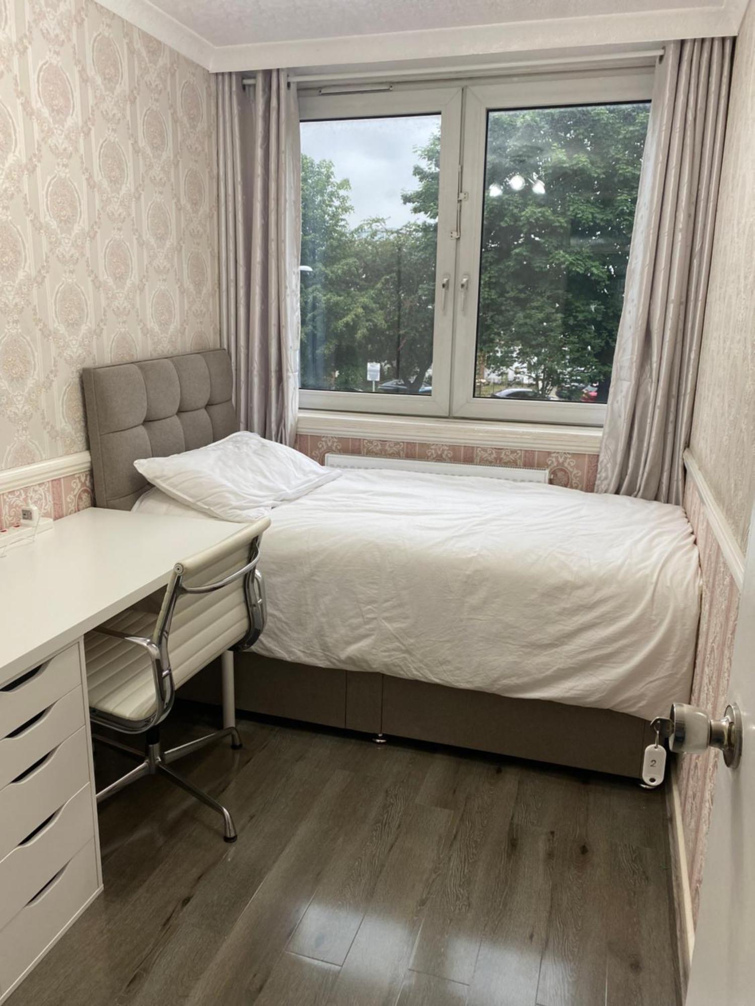 Apartment Luxury 3 Bedroom Flat With Garden