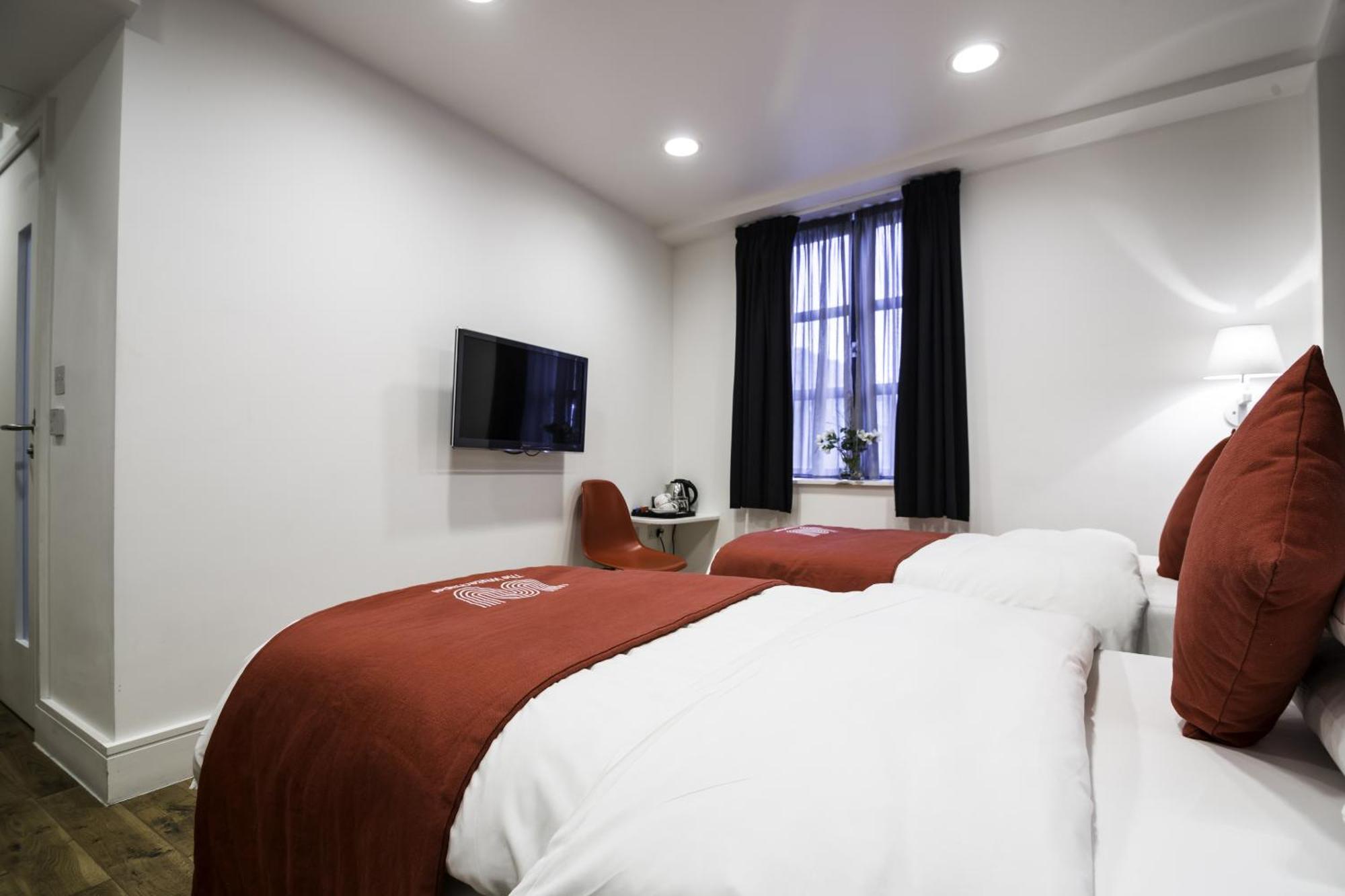 The Whitechapel Hotel Londen