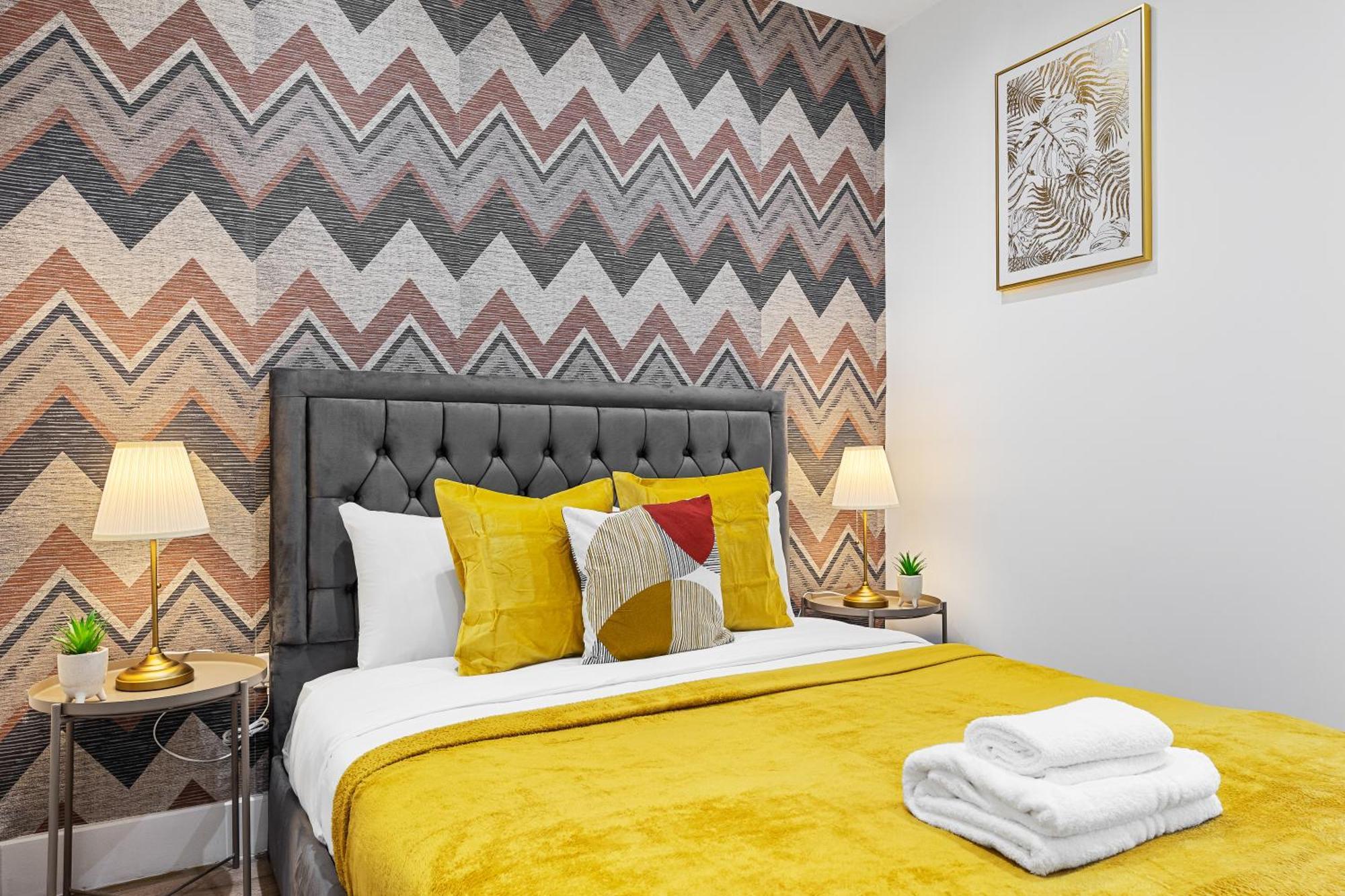 Appartement Stylish One Bedroom Flat - Sleeps 5 - Near Heathrow - Ub3 Londen