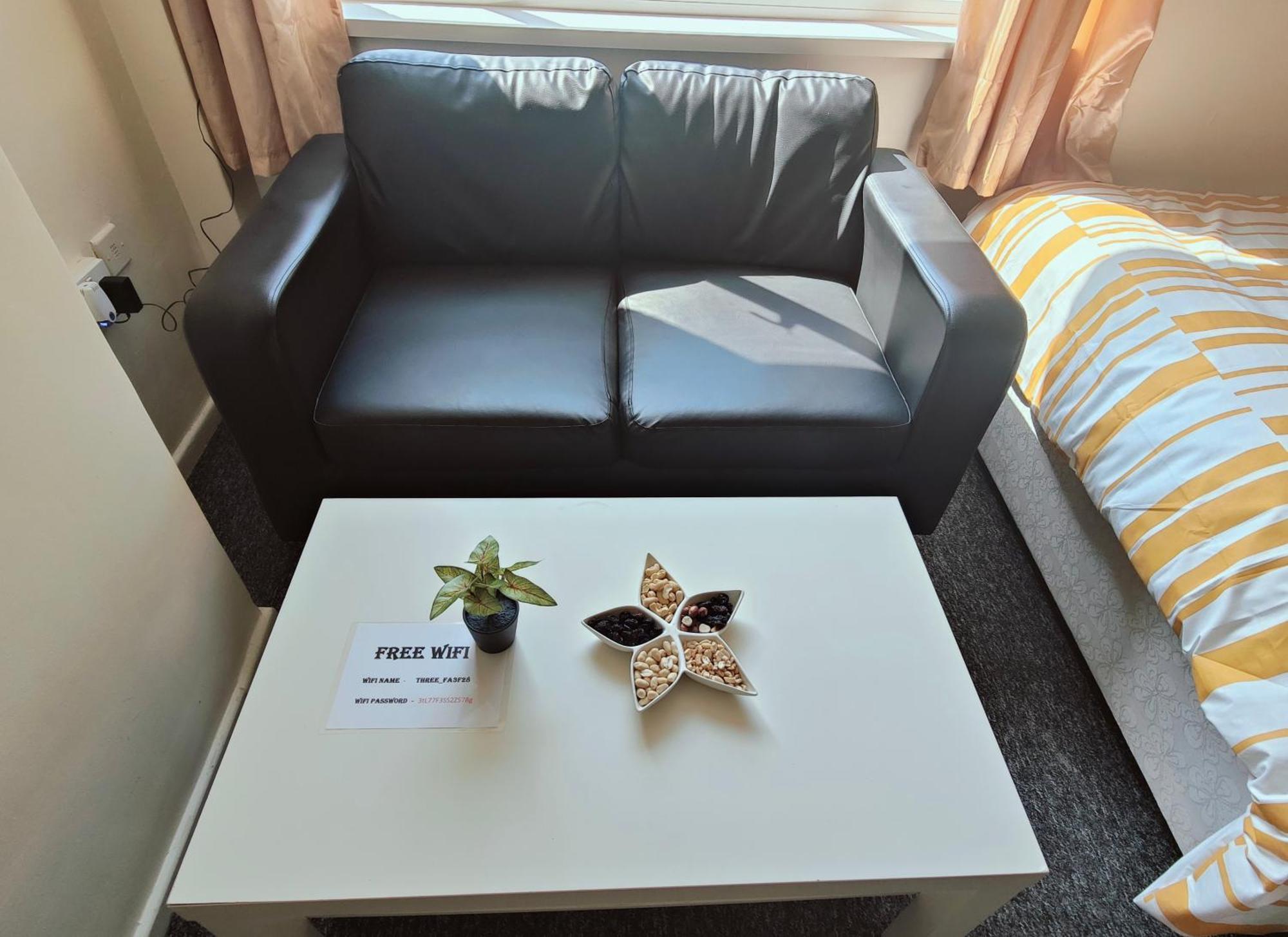 Apartment Ensuite Flat London