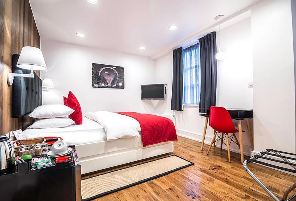 The Whitechapel Hotel