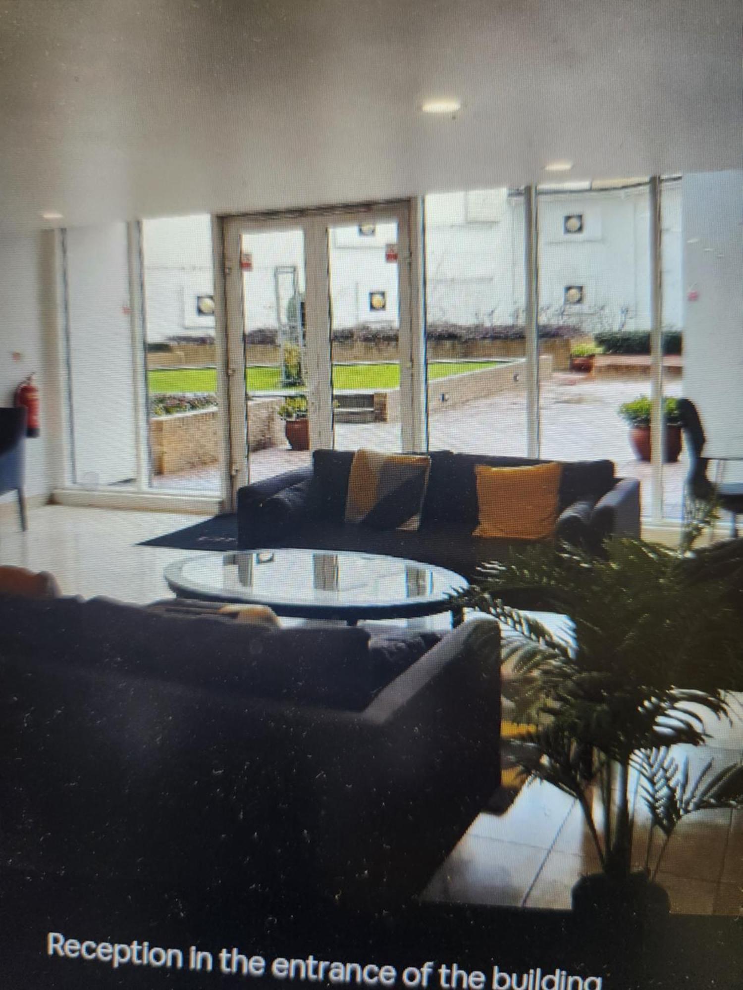 Canary Wharf O2 Tower Bridge Apartment London