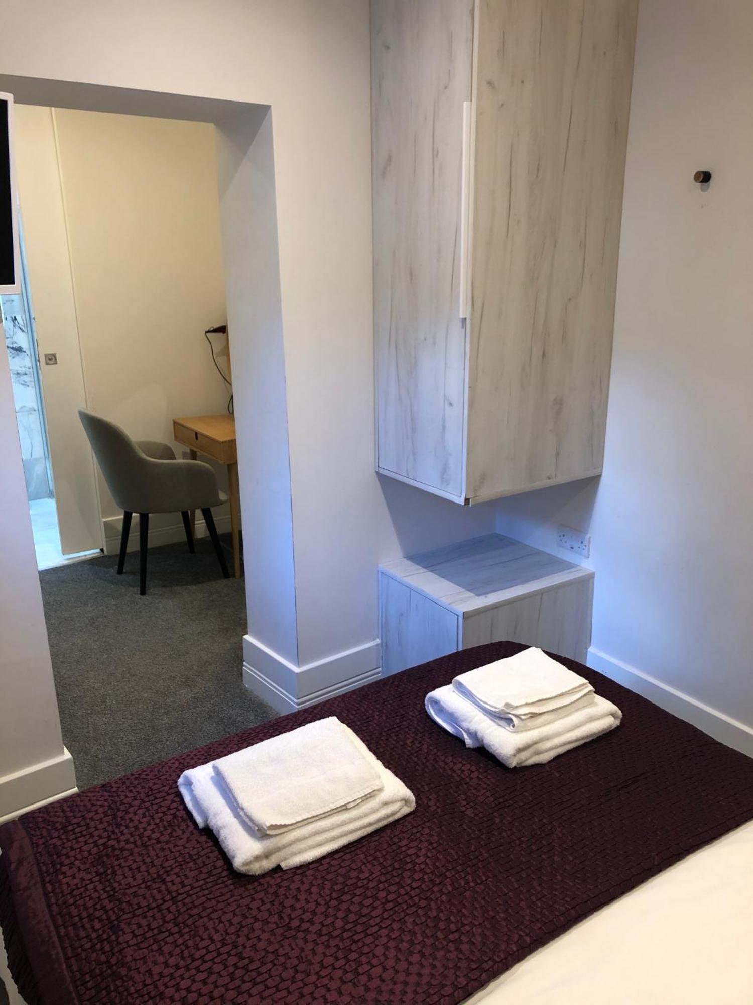 Apartment Widegate Residential