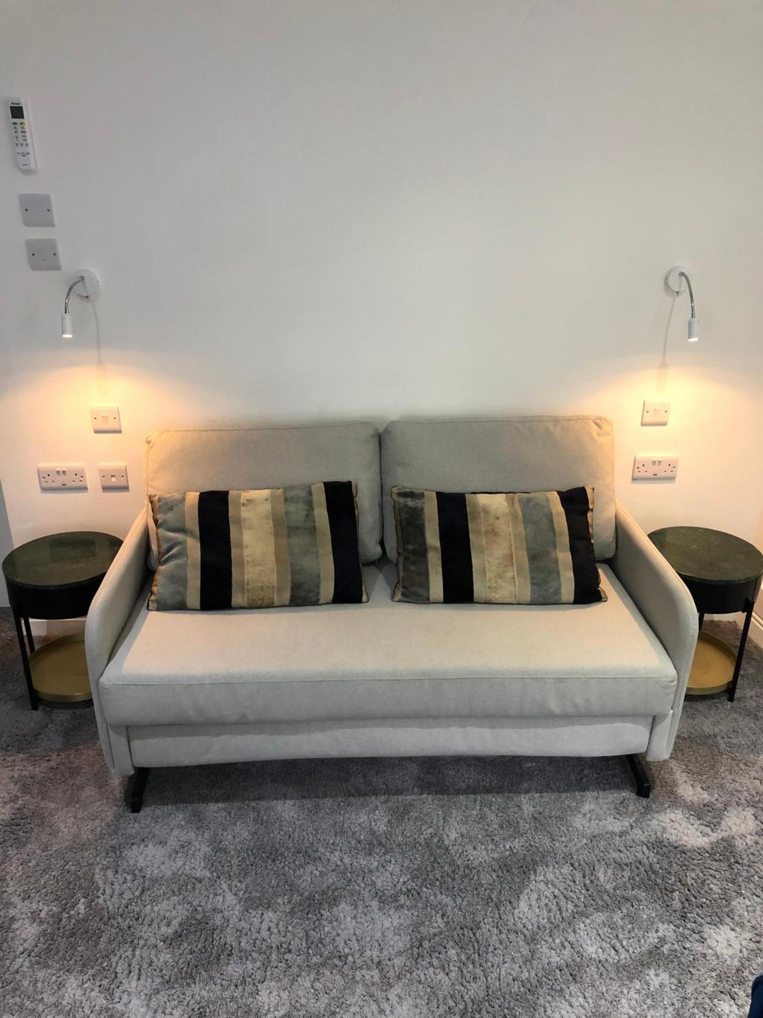 Apartment Widegate Residential London