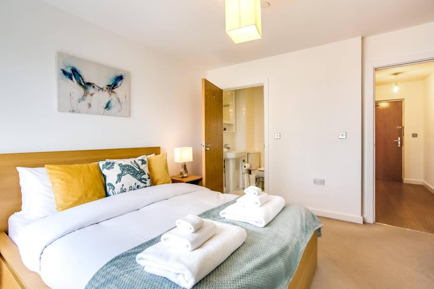 Guestready - Comfort By The Thames, W/ Balcony Apartment London