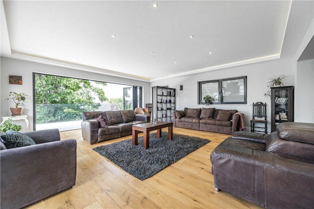 The Ridge - Luxury Designer With Hot Tub And Sauna, Bexley Borough Of Villa London
