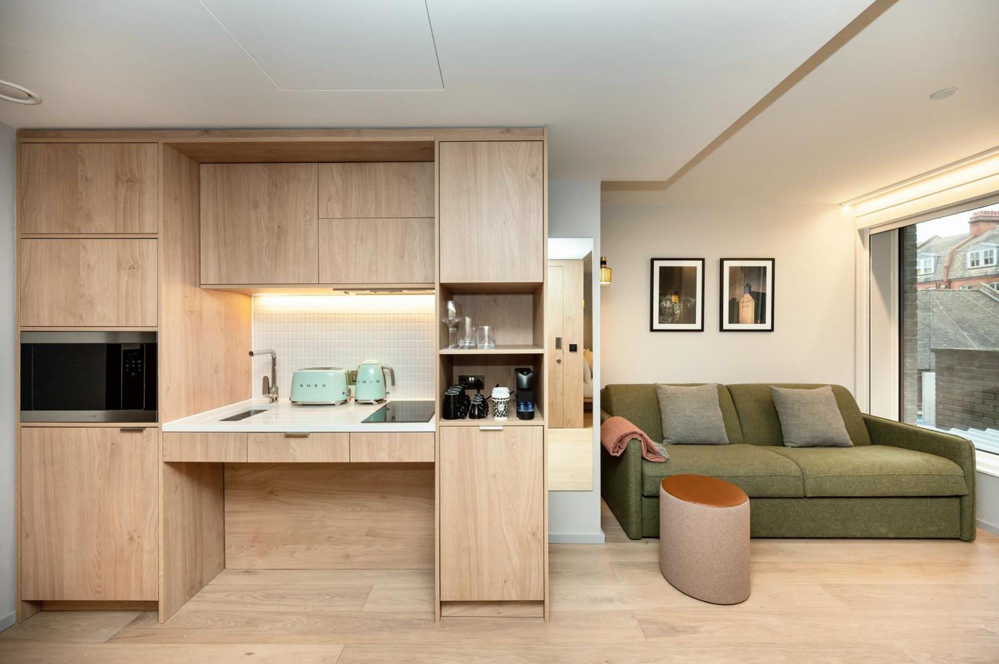 Wilde Aldgate Tower Bridge Aparthotel 4*
