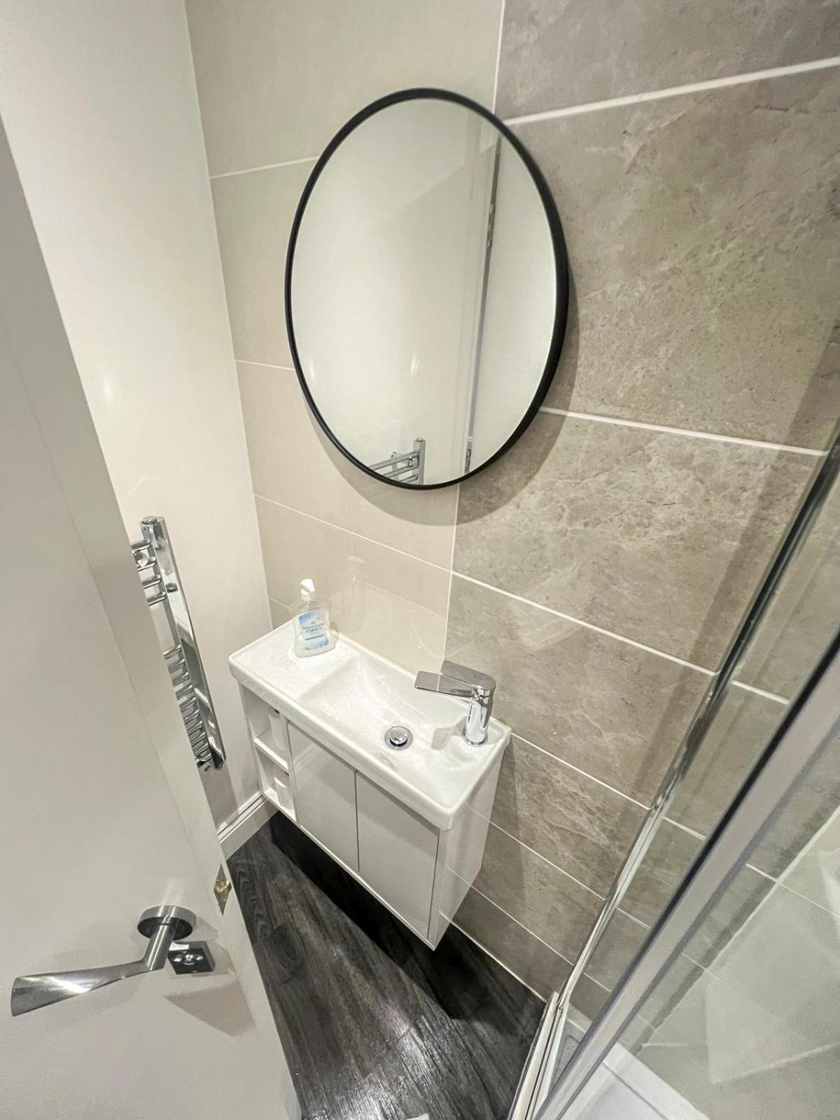 1-bedroom In Shoreditch, Old Street, Hoxton Leilighet