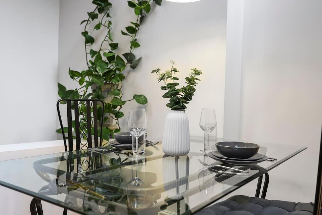 Apartment Cozy Private 1-bedroom Short Term & Flexible Renting Hoxton With Free Wifi London
