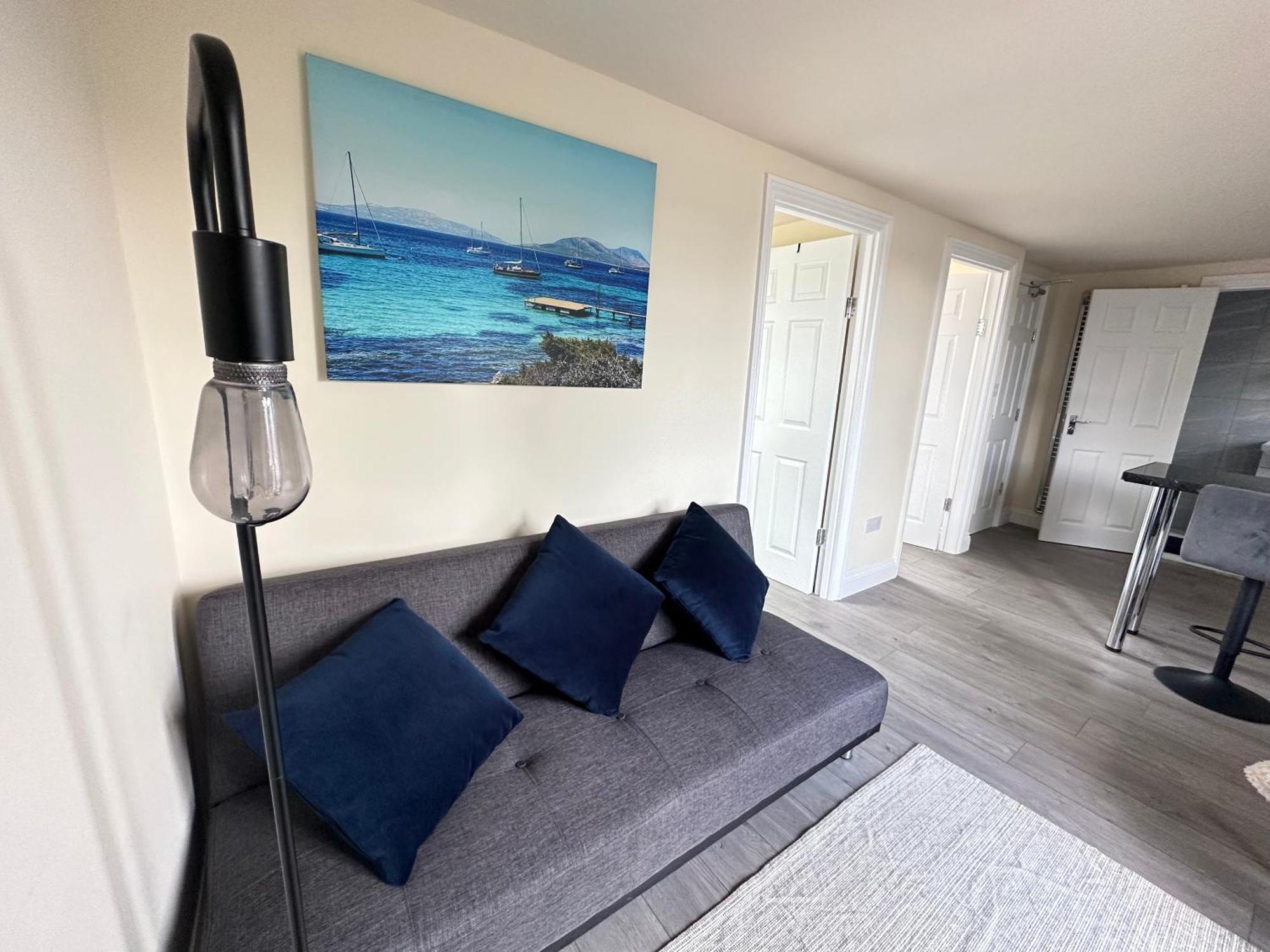 Apartment Cosy On Elizabeth Line - Free Parking